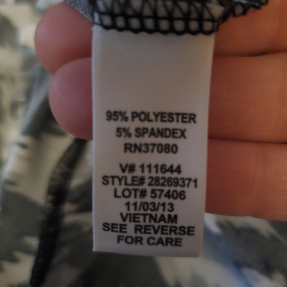 🖤🤍Cato Girl Maxi Dress 🤍🖤 - Picture 4 of 4